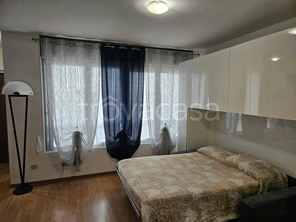 appartamento in affitto a Desio