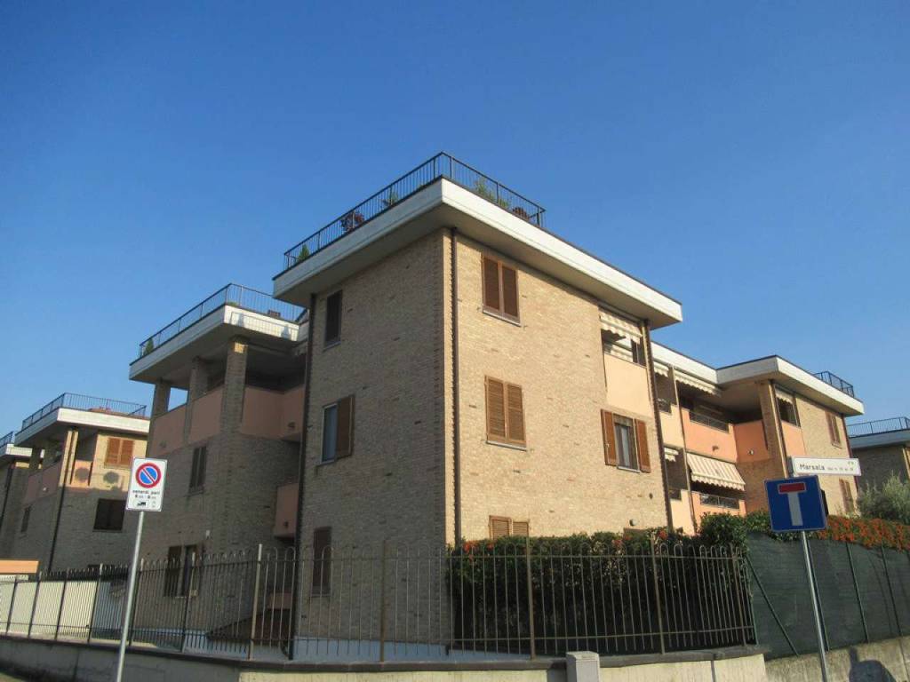 appartamento in affitto a Desio