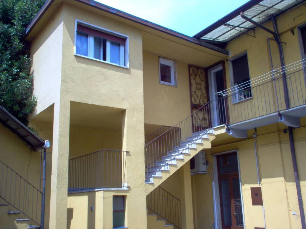appartamento in affitto a Desio