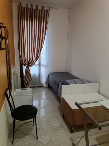 camera singola in affitto a Desio