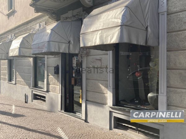 negozio in affitto a Desio