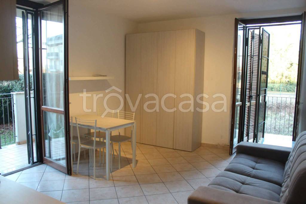 appartamento in affitto a Desio