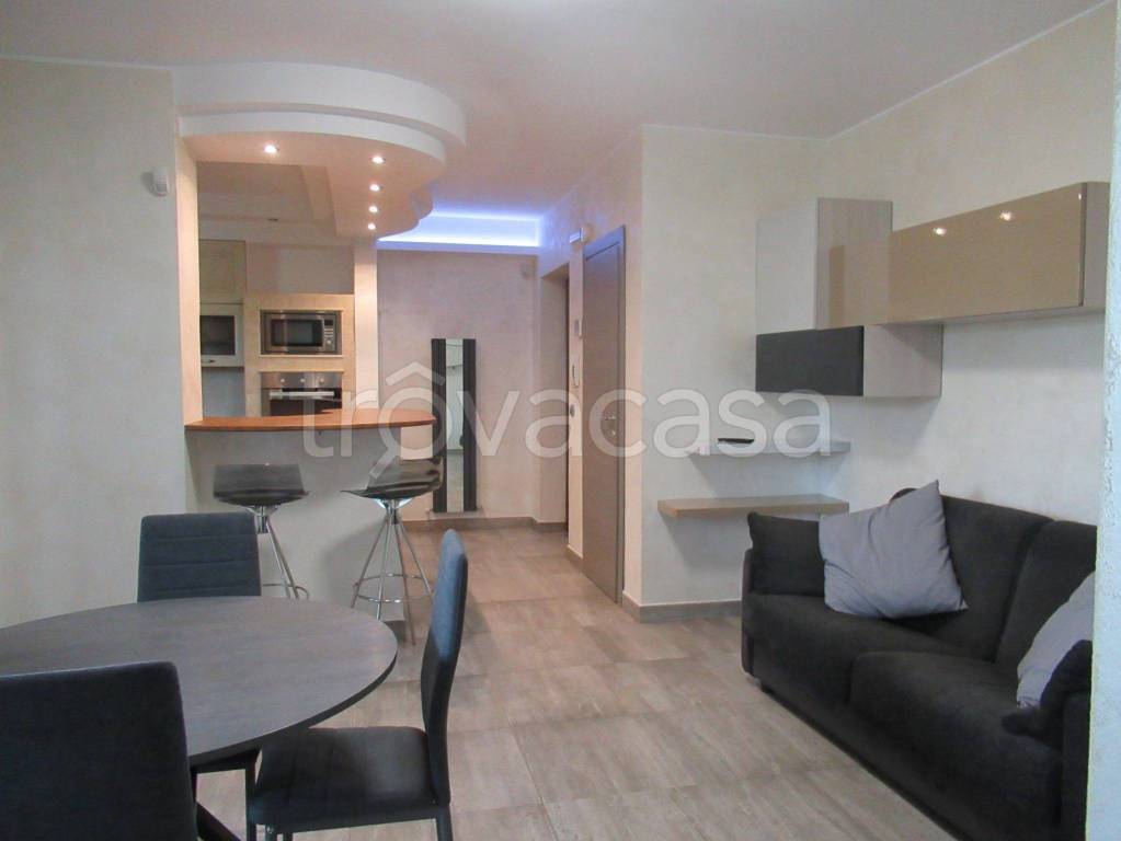 appartamento in affitto a Desio