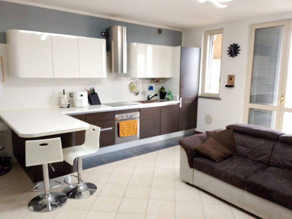 appartamento in affitto a Desio