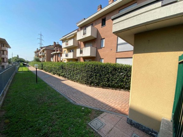 appartamento in affitto a Desio