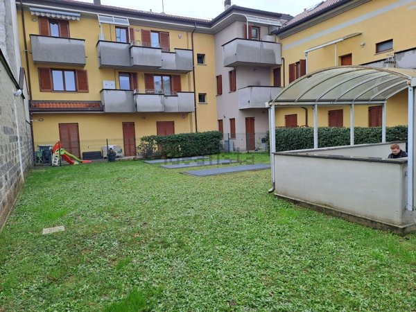 appartamento in affitto a Desio