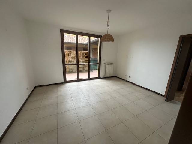 appartamento in affitto a Desio