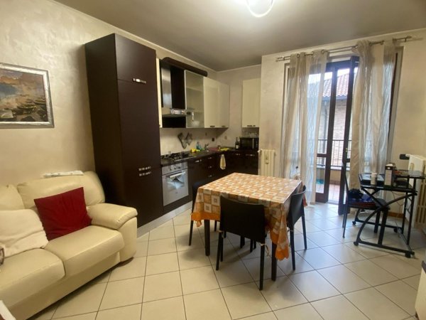 appartamento in affitto a Desio