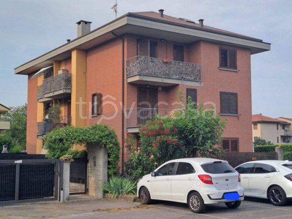 appartamento in affitto a Desio