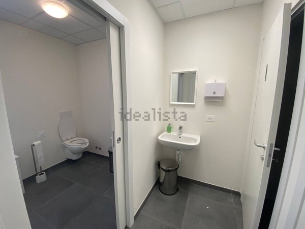 capannone in affitto a Desio