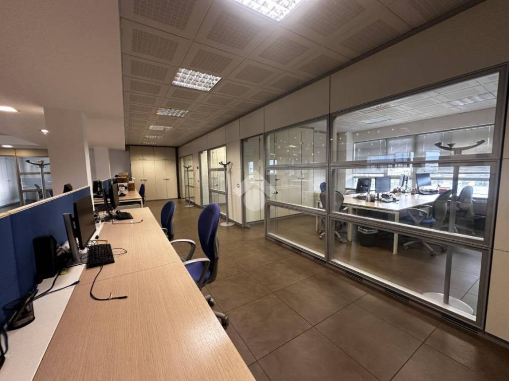 ufficio in affitto a Desio