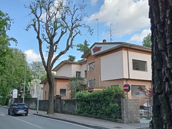 ufficio in affitto a Desio
