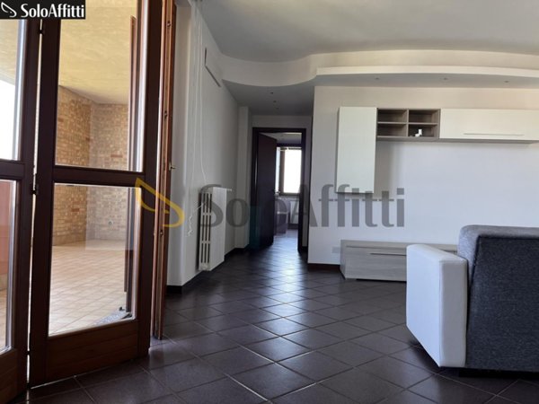 appartamento in affitto a Desio