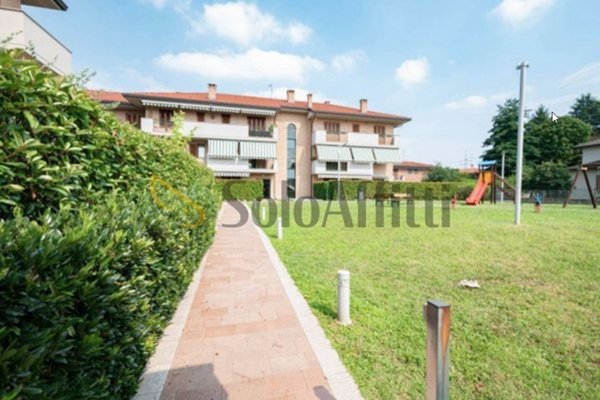 appartamento in affitto a Desio