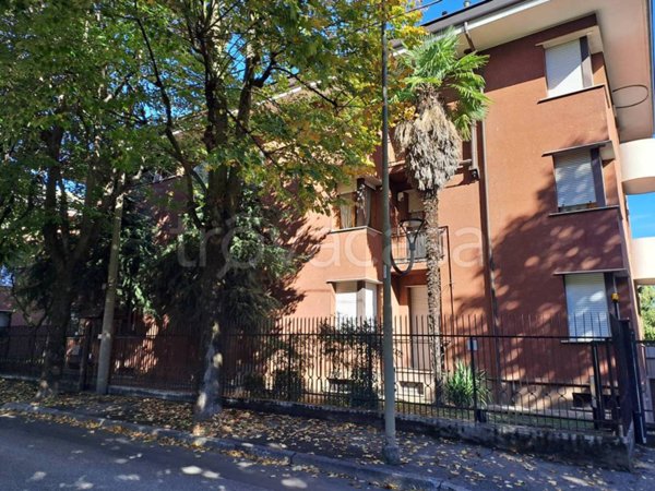 appartamento in affitto a Desio