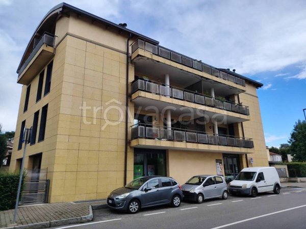 negozio in affitto a Giussano