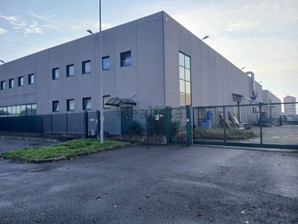 appartamento in affitto a Giussano in zona Paina