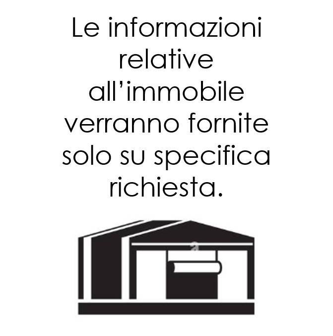 locale commerciale in affitto a Giussano