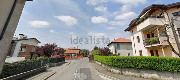 appartamento in affitto a Giussano