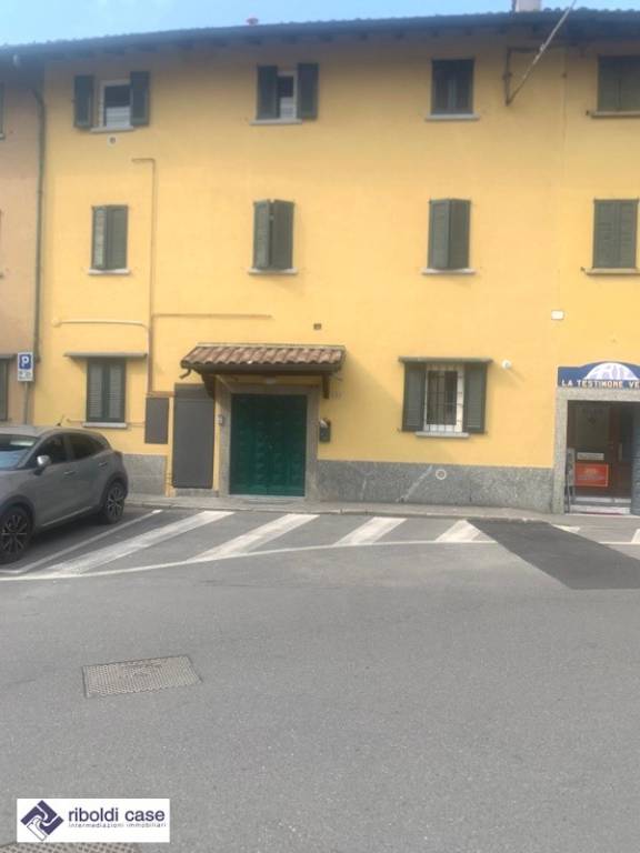 appartamento in affitto a Giussano in zona Paina