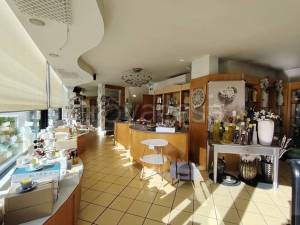 negozio in affitto a Giussano