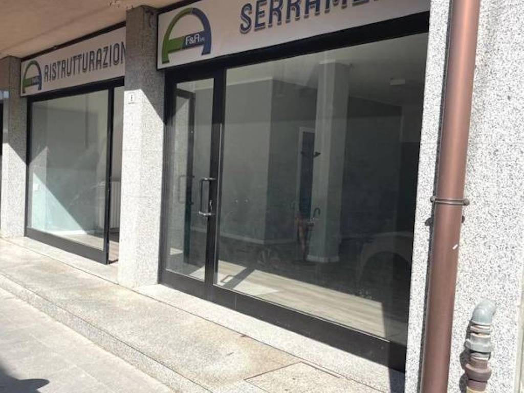 negozio in affitto a Giussano