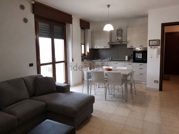 appartamento in affitto a Giussano in zona Paina