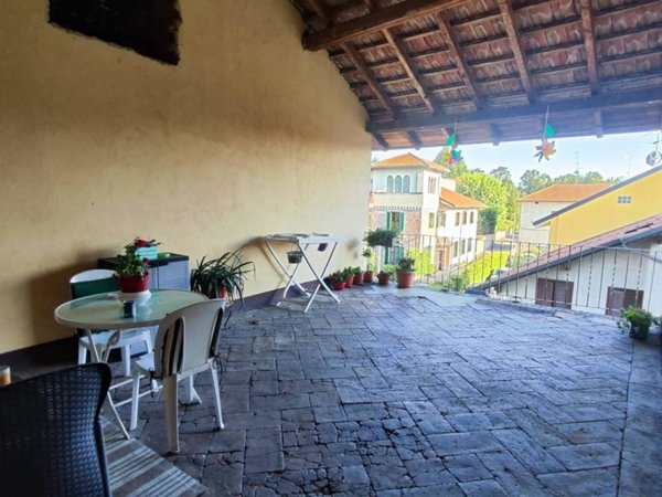 appartamento in affitto a Lazzate