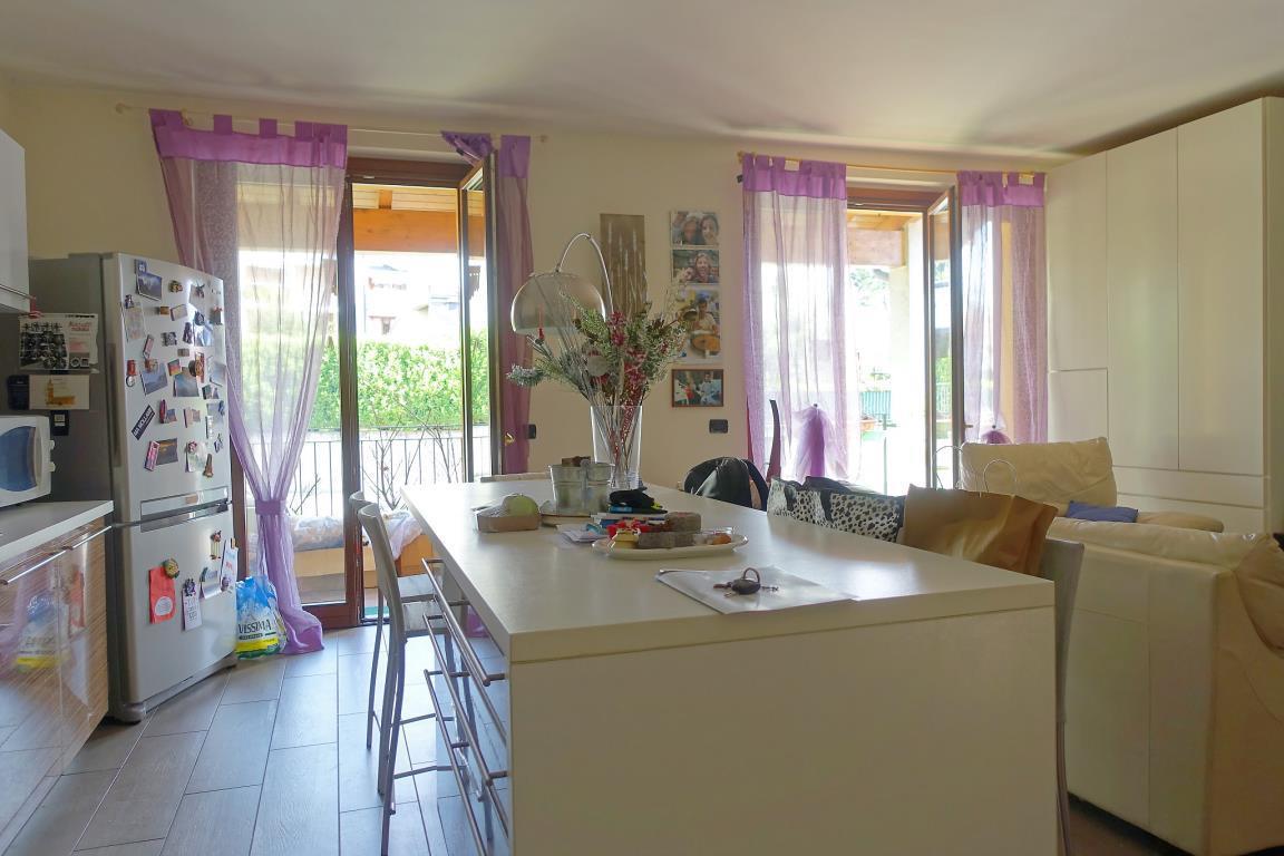 appartamento in affitto a Lesmo