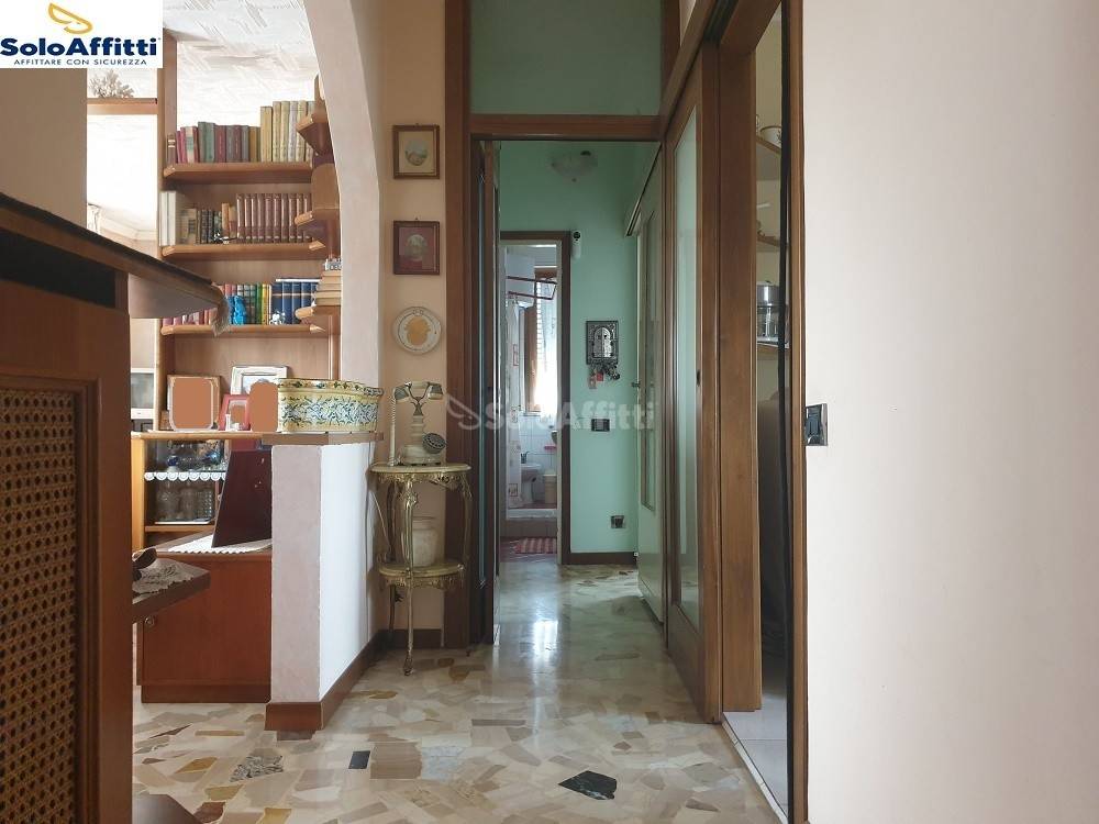 appartamento in affitto a Limbiate in zona Villaggio dei Giovi