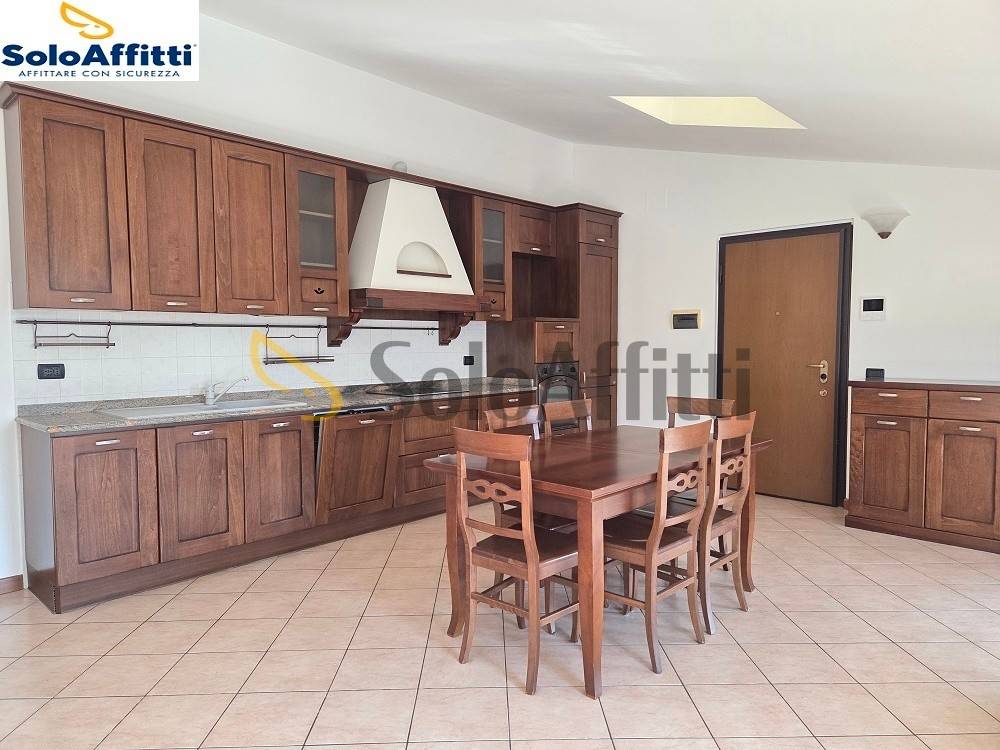 appartamento in affitto a Limbiate