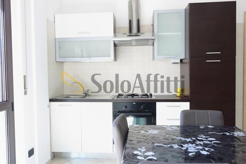 appartamento in affitto a Limbiate in zona Mombello