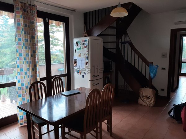 appartamento in affitto a Limbiate in zona Pinzano