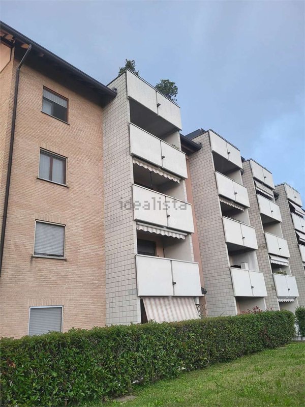 appartamento in affitto a Limbiate