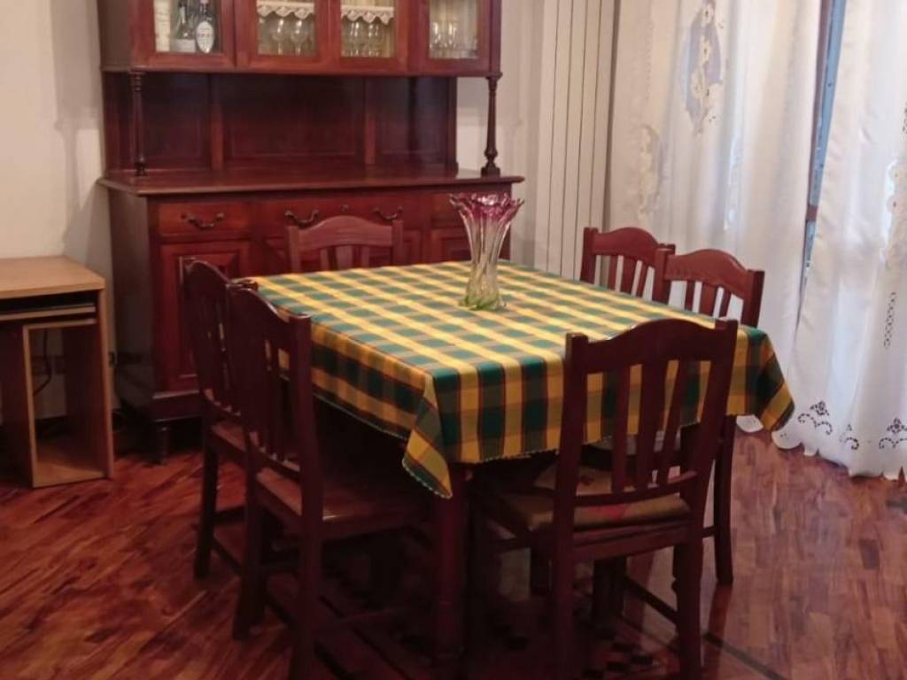 casa indipendente in affitto a Limbiate