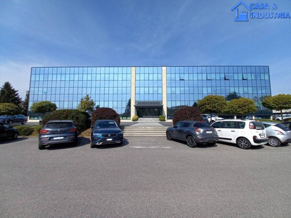 ufficio in affitto a Limbiate