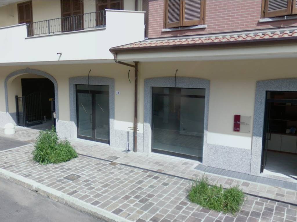 negozio in affitto a Lissone