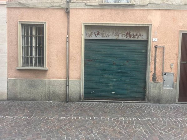 negozio in affitto a Lissone