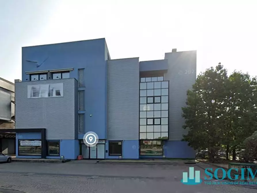 locale commerciale in affitto a Lissone