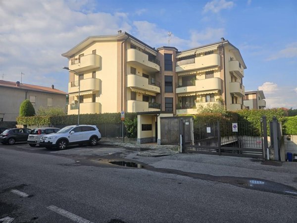 appartamento in affitto a Lissone