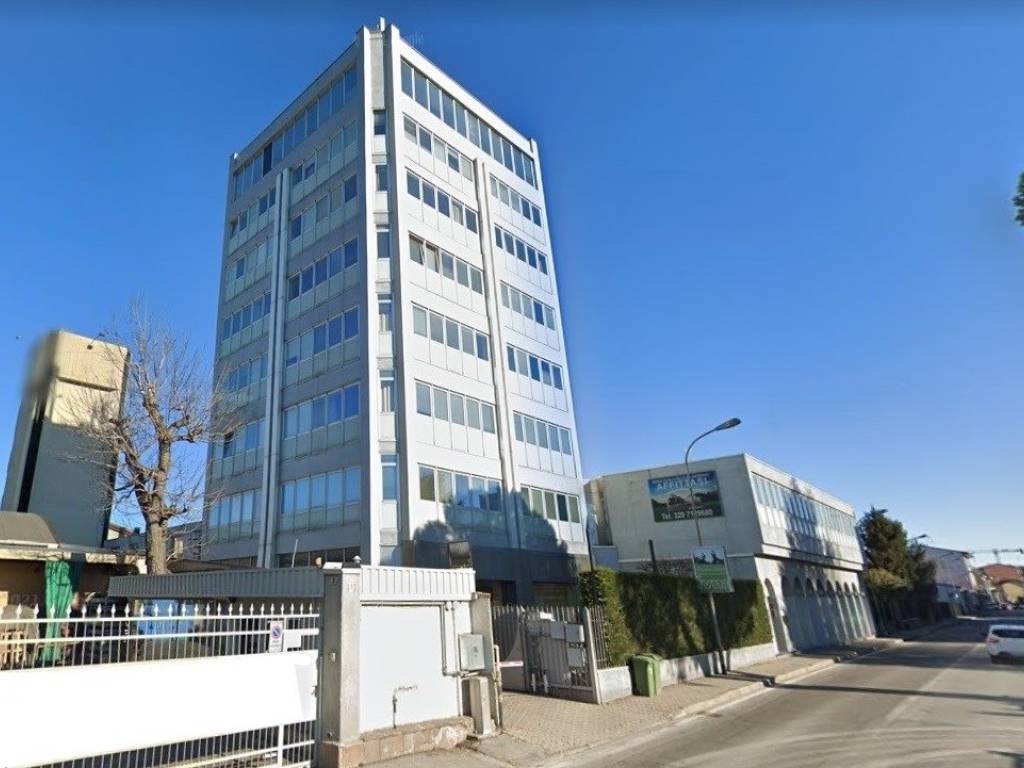 ufficio in affitto a Lissone