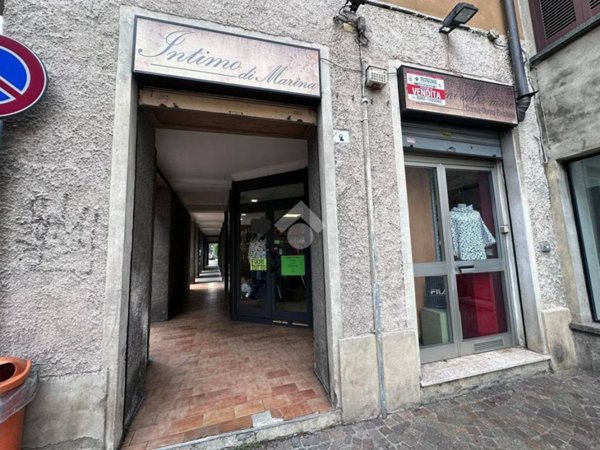 negozio in affitto a Lissone