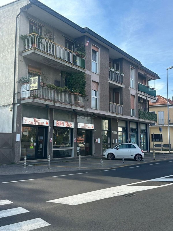 negozio in affitto a Lissone