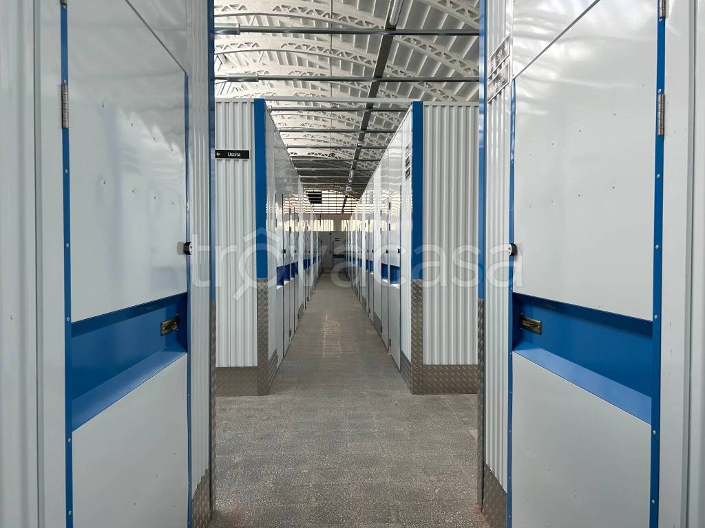 locale di sgombero in affitto a Lissone