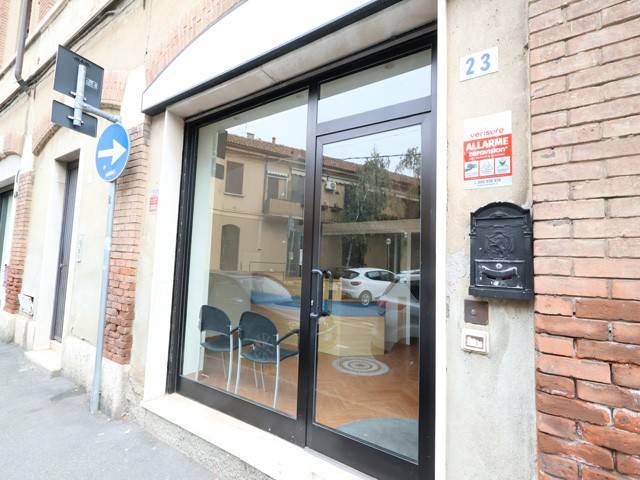 negozio in affitto a Lissone