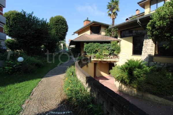 casa indipendente in affitto a Lissone