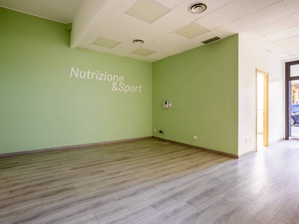 negozio in affitto a Lissone