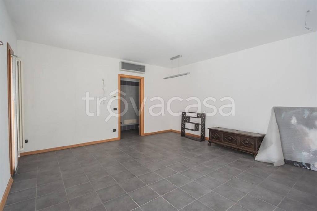 ufficio in affitto a Lissone