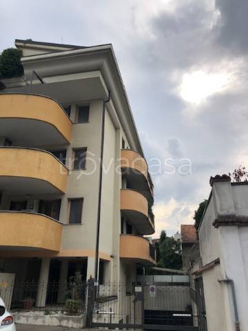 appartamento in affitto a Lissone