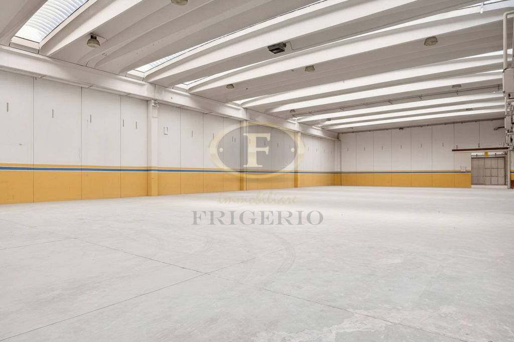 capannone in affitto a Lissone